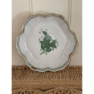 Herend Bowl Chinese Bouquet Green Porcelain Scalloped Dish Bowl